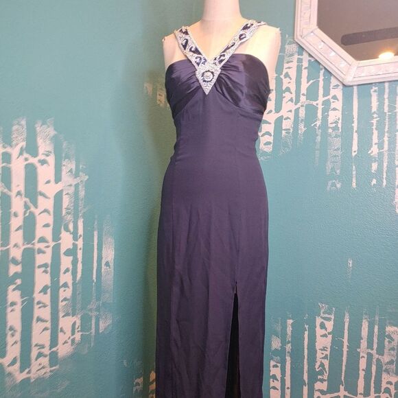 Elegant Vintage Jump Maxi Dress with Slit - Picture 2 of 10